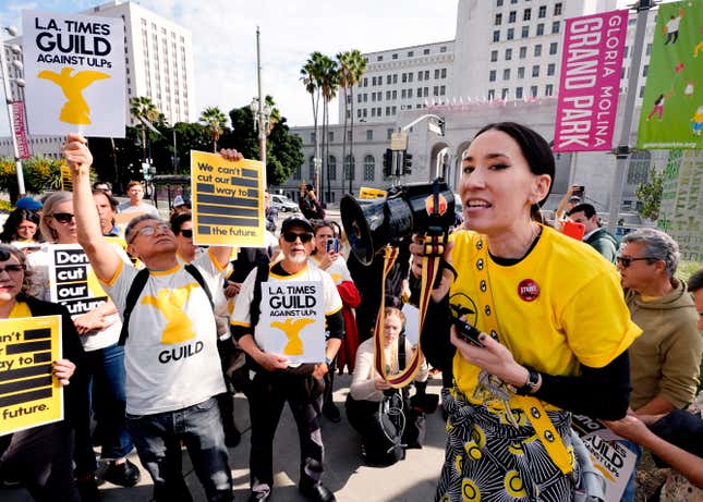 Sonja Sharp, Metro reporter for the Los Angeles Times, talks during a rally in downtown Los Angeles, Friday, Jan. 19, 2024. Guild members of the Los Angeles Times participated in one-day walkout to protest imminent layoffs. The job action Friday is the first newsroom union work stoppage in the history of the newspaper, which began printing in 1881. (AP Photo/Richard Vogel)