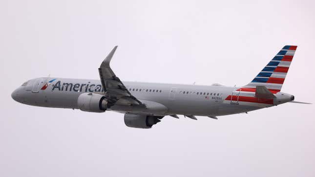 Un avión de American Airlines