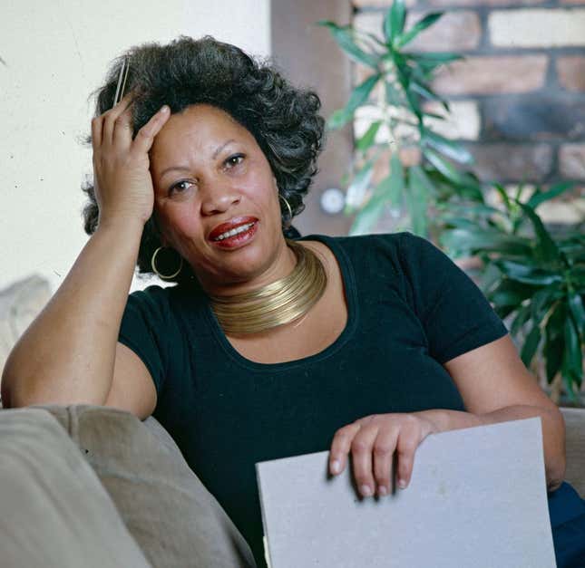 Die mit dem Pulitzer-Preis ausgezeichnete Autorin Toni Morrison wurde 1979 in New York City fotografiert.