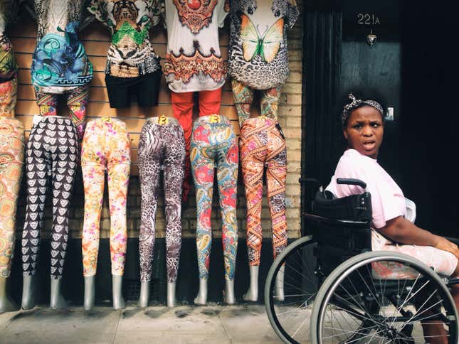 Image for article titled A street photographer’s poignant snapshots capture the humans of London