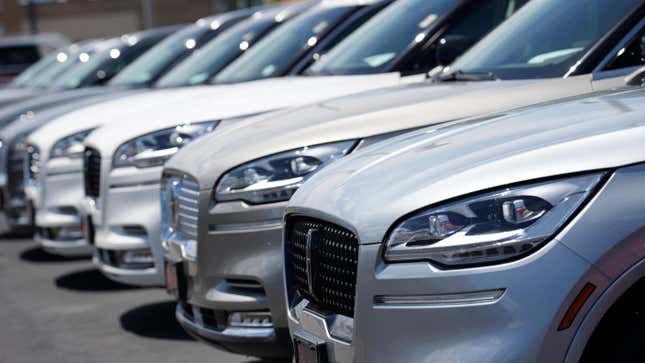 One Fifth Of New Car Buyers In U.S. Pay Over 1 000 a Month