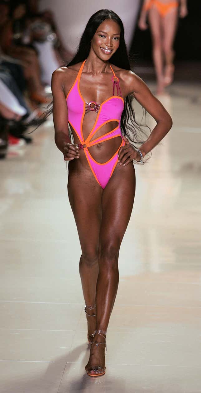 Image for article titled Naomi Campbell&#39;s Best New York Fashion Week Moments