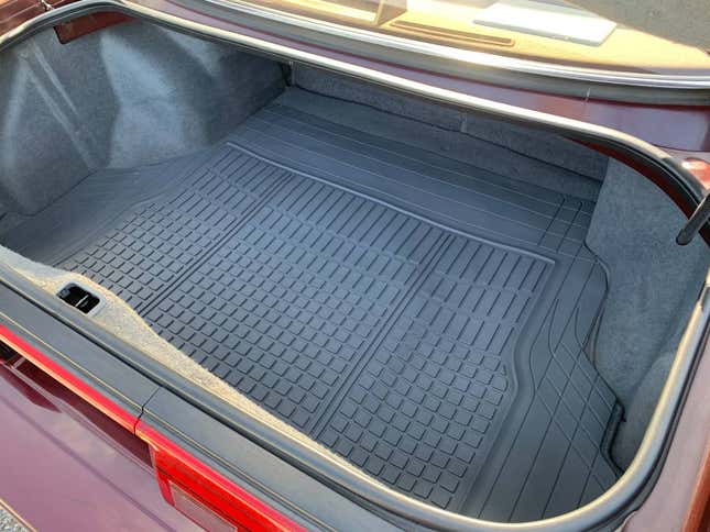 Image for article titled At $12,500, Could This 1990 Lexus ES 250 Drop You Into The Lap Of Luxury?