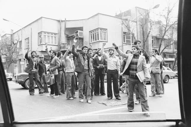 Image for article titled Photos: 40 years since the Iranian Revolution