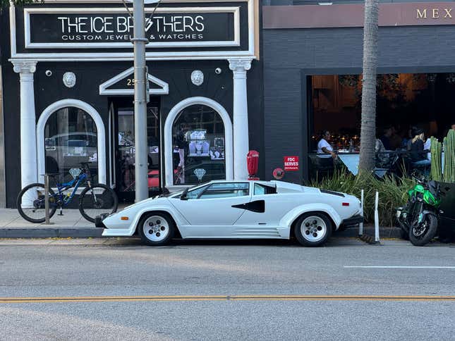 Side view of a white Lamborghini Countach