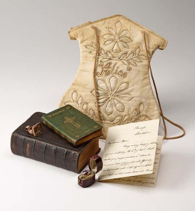 Image for article titled The delights of encountering the original manuscript for “Alice in Wonderland”