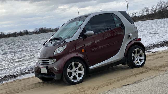 Smart ForTwo Passion (450) Coupe Review 