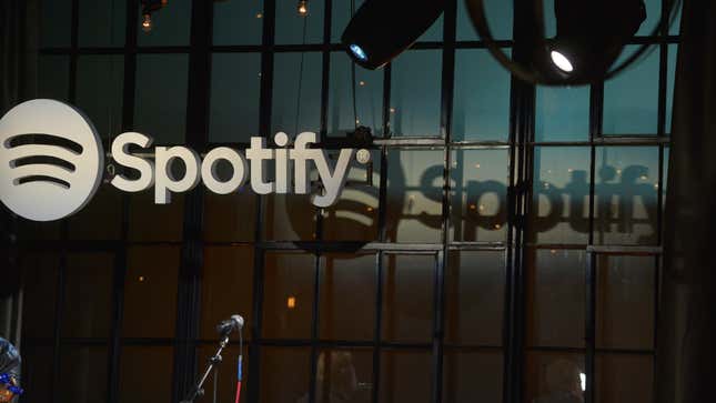Image for article titled Spotify Pulls Content of Hundreds of Comedians Fighting to Get Royalties for Their Written Work