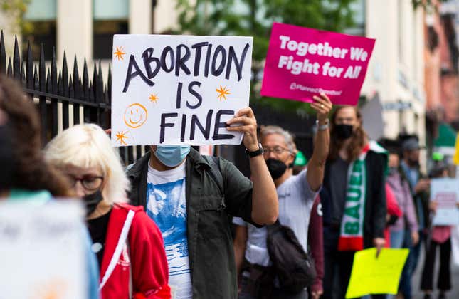 Image for article titled No, Abortion-By-Mail Is Not A Solution To Dwindling Access