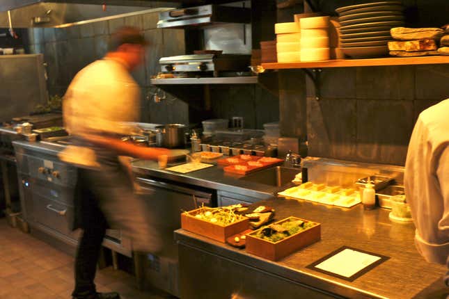 27 courses, 800 plates, 16 seats. The economics behind today’s new ...