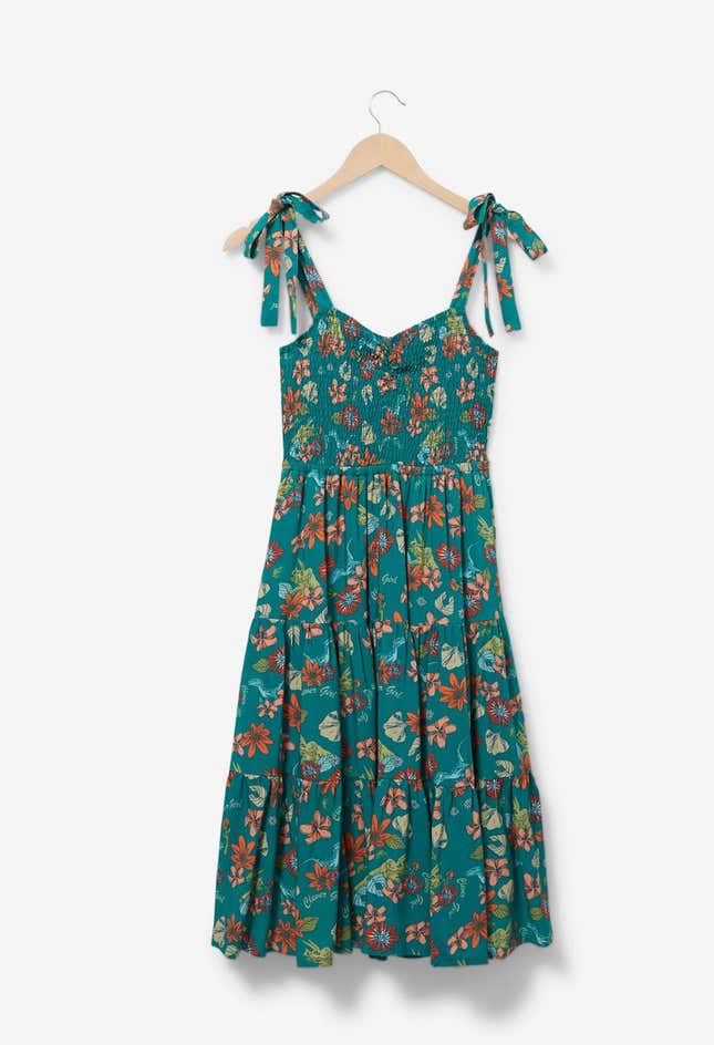 Image for article titled Grab This Fandom Gear for Summer Travel