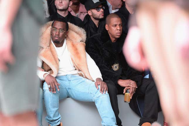 Bild für Artikel mit dem Titel Ein Blick auf die BFF-Beziehung zwischen Jay-Z und Diddy vor den aufsehenerregenden Klagen