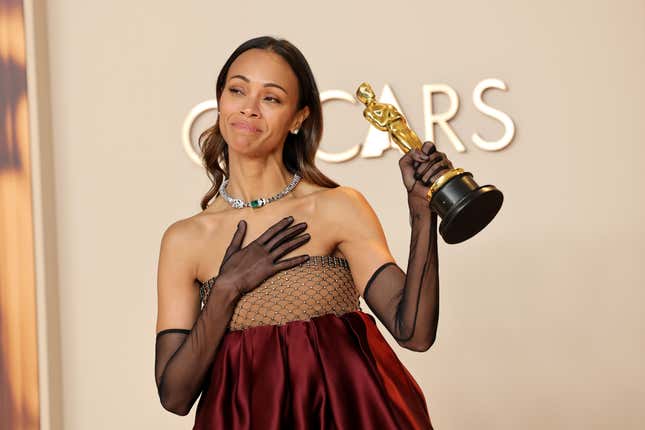 Image for article titled Zoe Saldaña is Being Dragged Over This Response to Criticism Of Her Oscar Winning Role