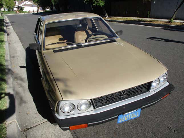 Image for article titled At $2,500, Will You Give This 1982 Peugeot 505 TD A French Toast?