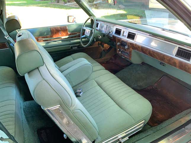 Image for article titled At $5,000, Is This 1981 Mercury Marquis A Liberating Deal?