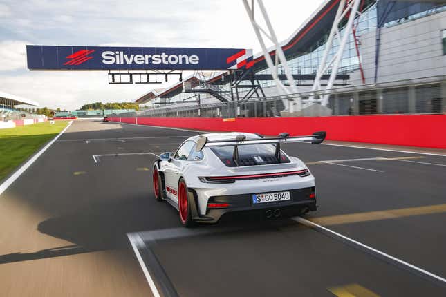 Image for article titled Every Ridiculous High-Tech Feature on the 2023 Porsche 911 GT3 RS