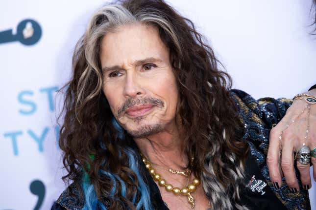 LOS ANGELES, KALIFORNIEN - 4. FEBRUAR: Steven Tyler nimmt an der 5. jährlichen Jam For Janie GRAMMY Awards Viewing Party im Hollywood Palladium am 4. Februar 2024 in Los Angeles, Kalifornien teil. 