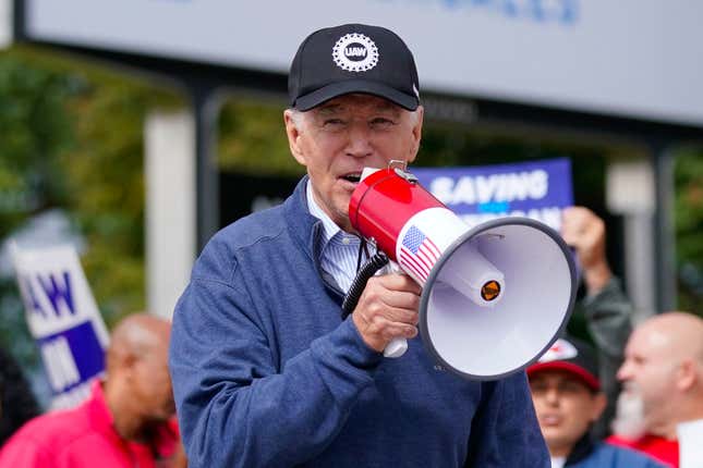 FILE - President Joe Biden joins striking United Auto Workers on the picket line, Sept. 26, 2023, in Van Buren Township, Mich. (AP Photo/Evan Vucci, File)