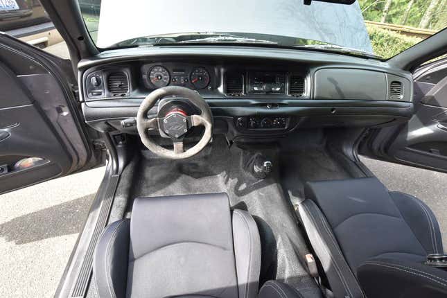 Image for article titled At $9,750, Does This Manual-Swapped 2007 Ford Crown Vic Interceptor Rule?