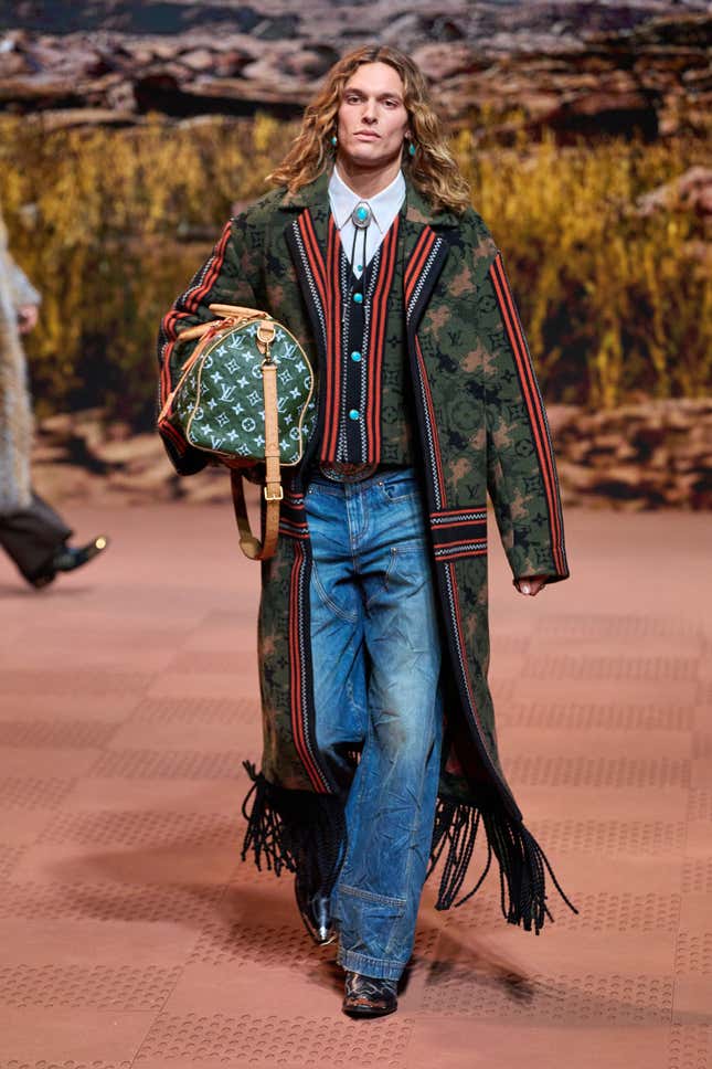 Image for article titled Our 40 Favorite Looks From Pharrell&#39;s Paris Fashion Week Runway Show