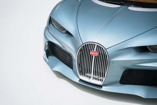 Grille detail of a blue Bugatti Chiron Super Sport