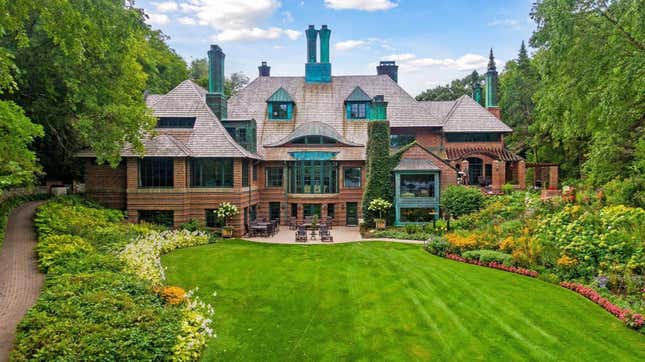 Bild für Artikel mit dem Titel Eine Villa in Michigan, ein Herrenhaus in Georgia und eine Ranch in Pennsylvania: Ein besonderer Überblick über Luxusimmobilien in den Swing States