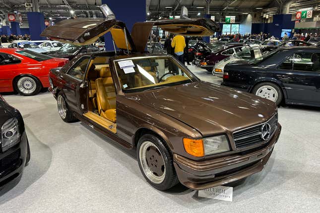 Image for article titled Forget Pebble Beach — Retromobile Is My New Favorite Classic Car Show