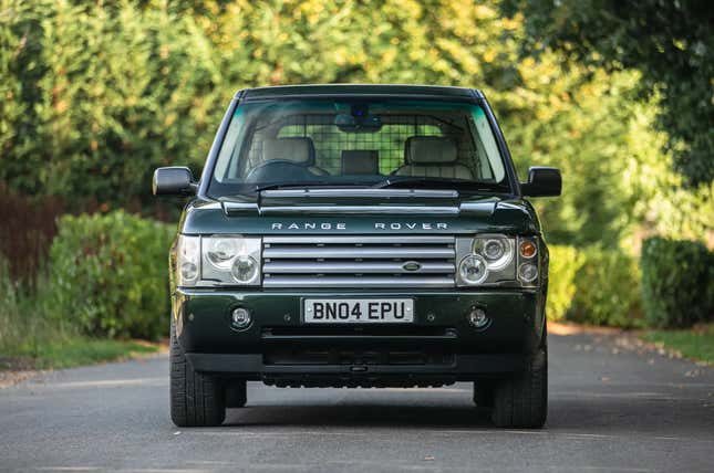 Image for article titled You Can Be Range Rover Royalty When You Buy The Queen&#39;s Chariot