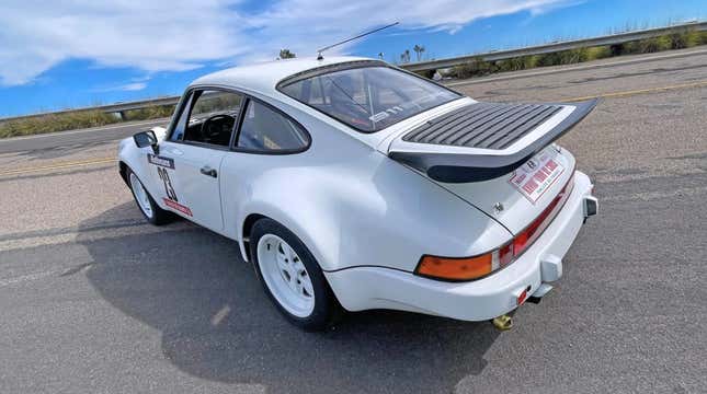 Image for article titled I Think Buying A 1-Of-20 Porsche 911 SC/RS Might Fix Me