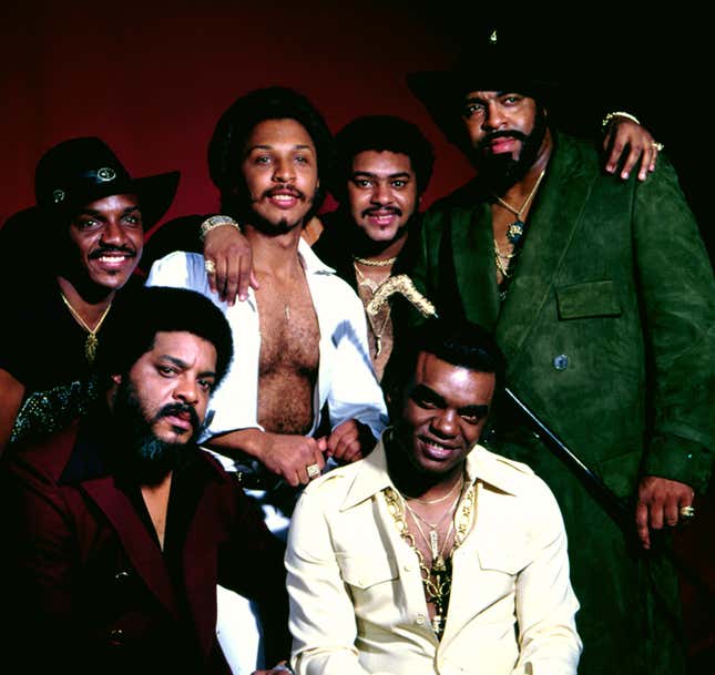 Image de l'article intitulé Vous avez entendu parler des Isley Brothers ? Ce groupe légendaire est le seul groupe musical de l’histoire à avoir réussi cet exploit