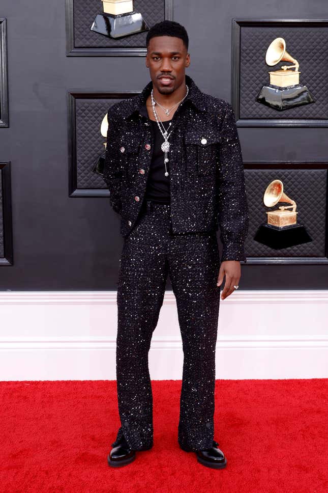 Image for article titled Grammys 2022: Red Carpet Looks