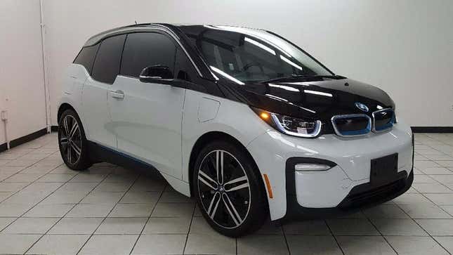 Image for article titled I Want To Replace My Nissan Juke With Something Just As Funky! What Car Should I Buy?