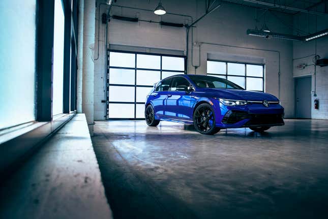 Image for article titled Your 2023 Volkswagen Golf R 20th Anniversary Edition Wallpaper Is Here