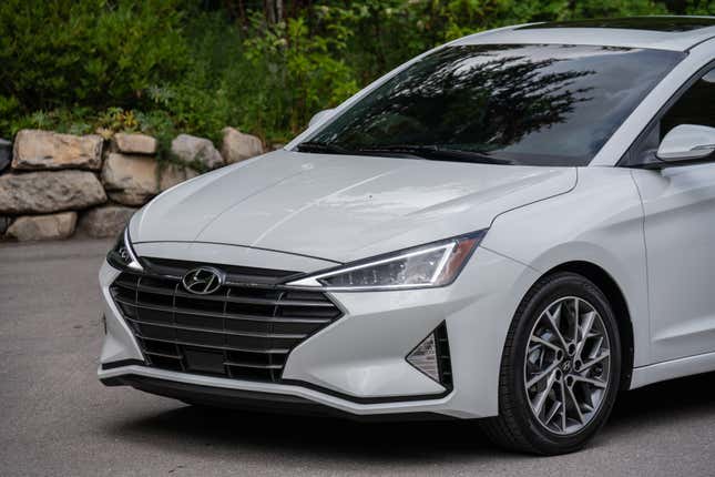 the front of a white 2019 Hyundai Elantra