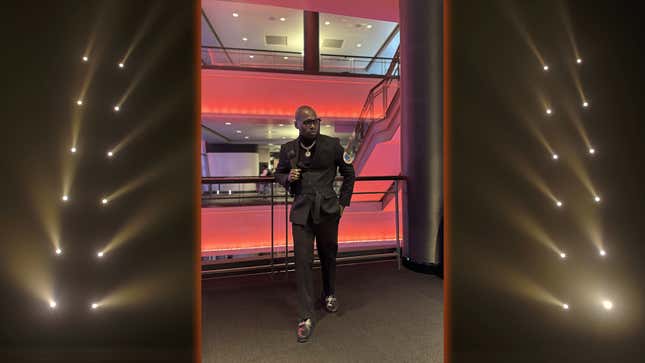  Albert Dankwa wears all-black at The Game Awards 2023. 