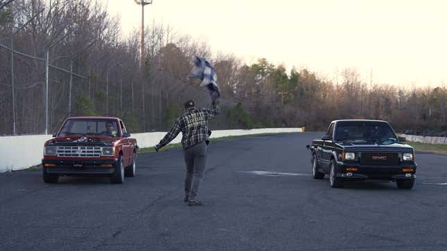 Image for article titled A Junkyard Supertruck Is Way Faster Than A Real GMC Syclone For A Lot Less Money