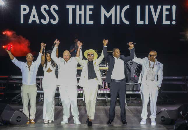 Image for article titled Lauryn Hill, Doechii, Yung Joc, Uncle Luke, The Stars Showed Up and Showed Out At Jazz In The Gardens