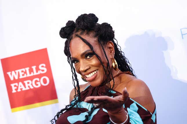  Sheryl Lee Ralph attends Project Angel Food’s 2023 Angel Awards Gala at Project Angel Food on September 23, 2023 in Hollywood, California. 