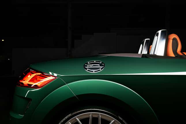 Image for article titled Final Audi TT Roadster Proves Color Makes The Car