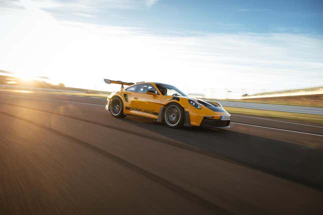 Image for article titled Every Ridiculous High-Tech Feature on the 2023 Porsche 911 GT3 RS