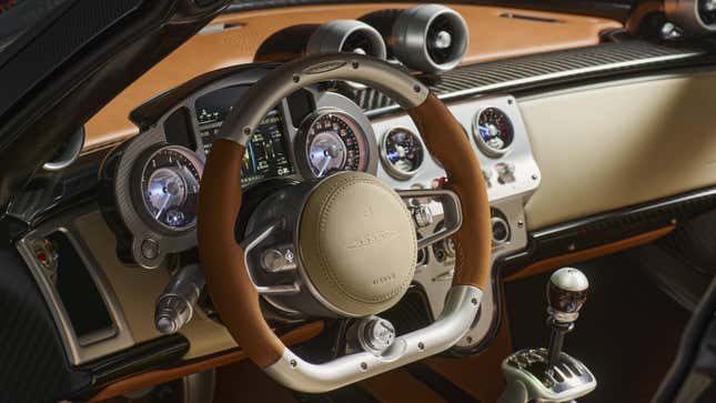 Pagani Utopia Roadster interior