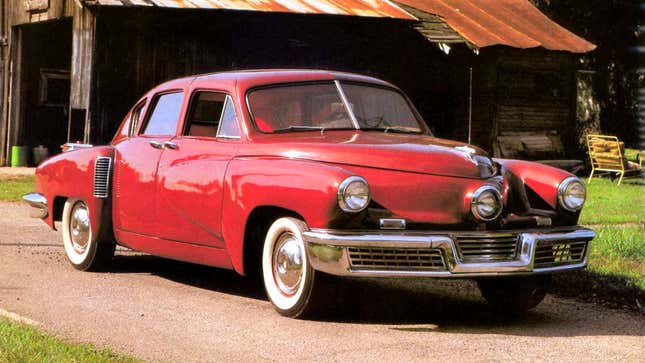 Une photo d’une voiture Tucker 48 d’époque. 