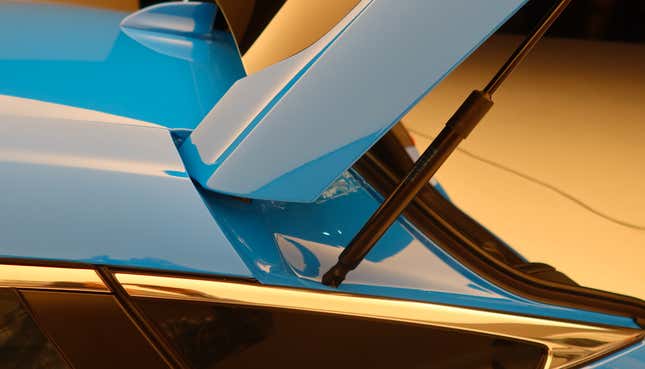 Image for article titled This Is The 2022 Honda Civic Hatchback And Yes It Comes With A Stick Shift