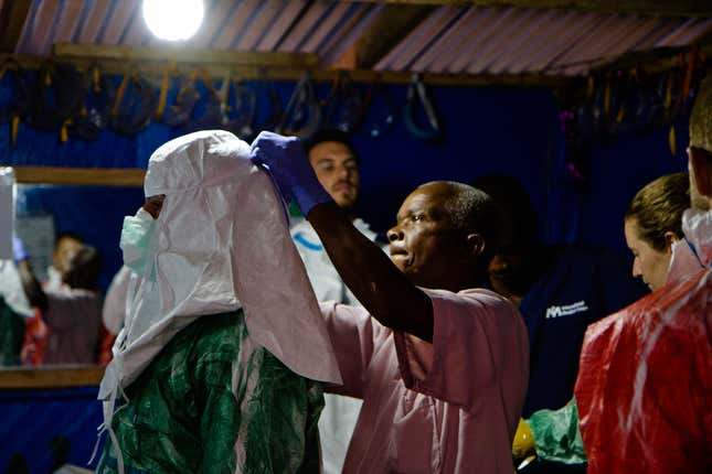 Image for article titled Photos: Christmas in an Ebola ward