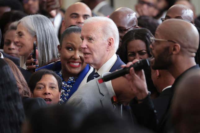 Image for article titled Experts: Why Black Voters Should Restore Their Faith in President Biden