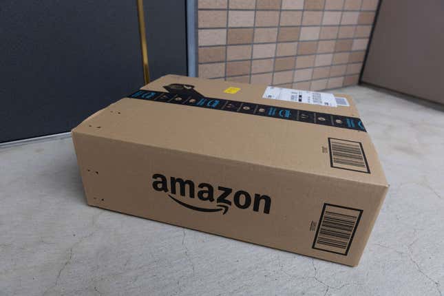 Image for article titled Amazon is getting rid of plastic packaging