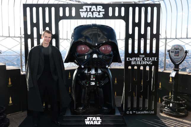 Image for article titled Star Wars and the Empire Took Over the Empire State Building