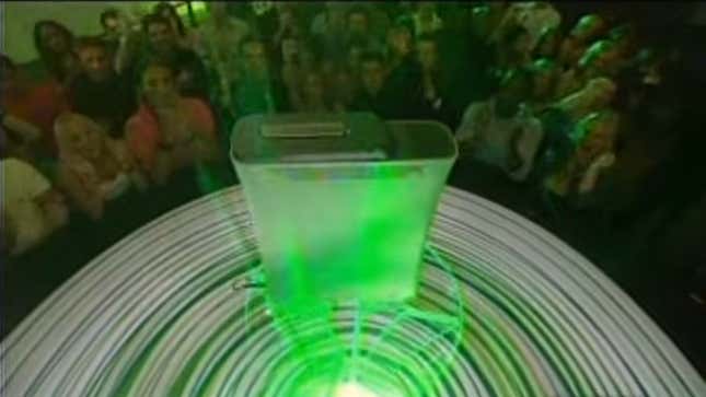 Image for article titled 20 Years Ago Today, MTV Revealed The Xbox 360 To The World