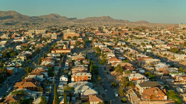 Vue aérienne d’un quartier résidentiel à El Paso, Texas.