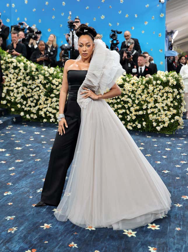 Image for article titled 2025 Met Gala Trainwrecks